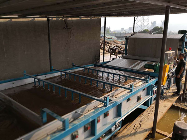 污泥處理設(shè)備